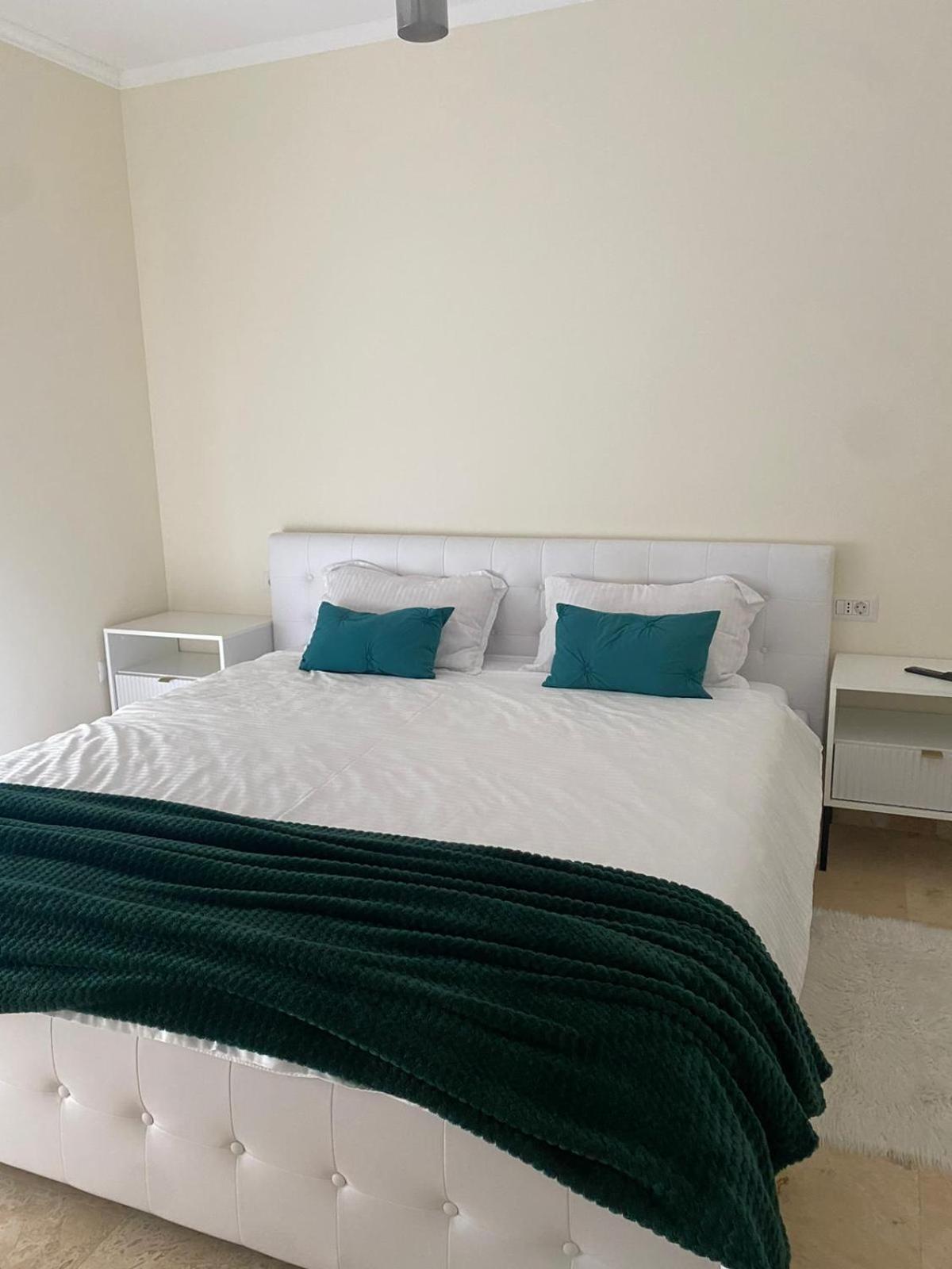Rmr Luxury Apartaments تيميشورا المظهر الخارجي الصورة